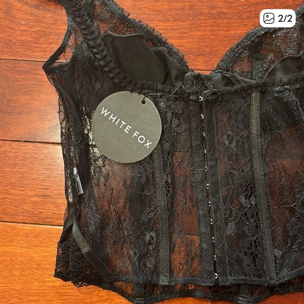 White Fox NWT Black Lace Corset Top - Picture 2 of 2